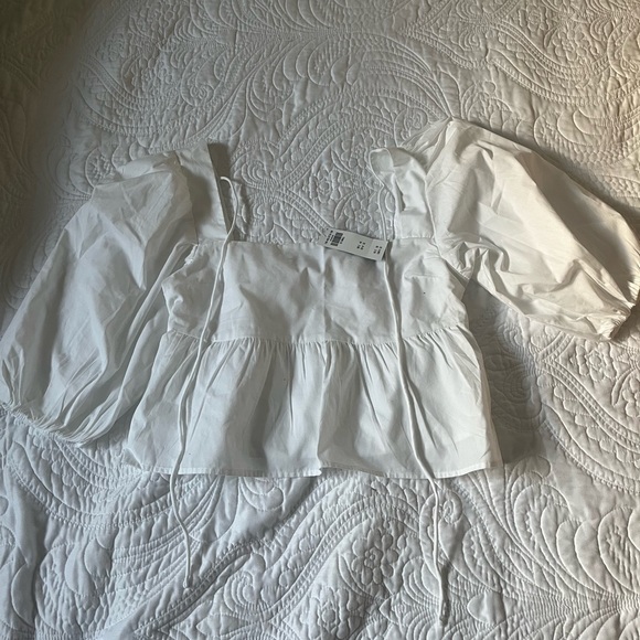 Abercrombie White Baby Doll Peplum Top NWT - Picture 3 of 4